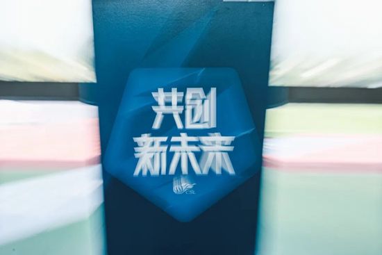 最喜欢的齐达内进球？欧冠决赛对勒沃库森的进球！